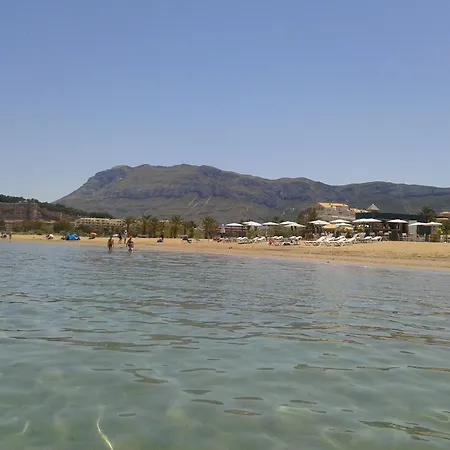 Fotosintesis By Family Homes Dénia
